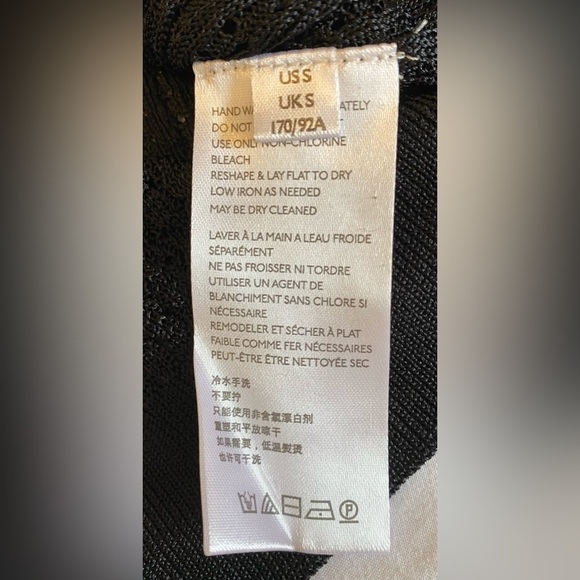 NWT Free People H2O Crew Pullover Open Weave Knit
Crop Top Black Size S - Picture 10 of 11